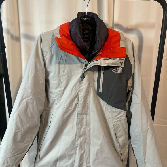 North Face 3-In-1 Jacket Size M - Picture 10 of 13